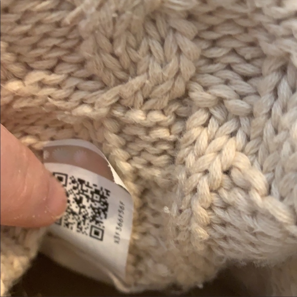 UGG Chestnut Suede & Cream Knit Short Boot - Picture 8 of 11